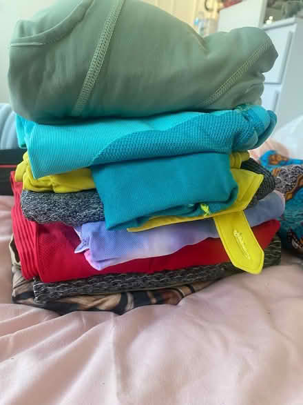 Photo of free Gym wear and a few clothes (NW10,) #1