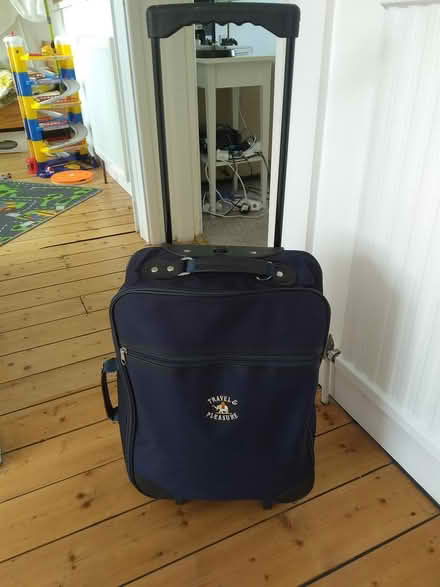 Photo of free Small travel and pleasure case (near Ripley School, LA1) #4