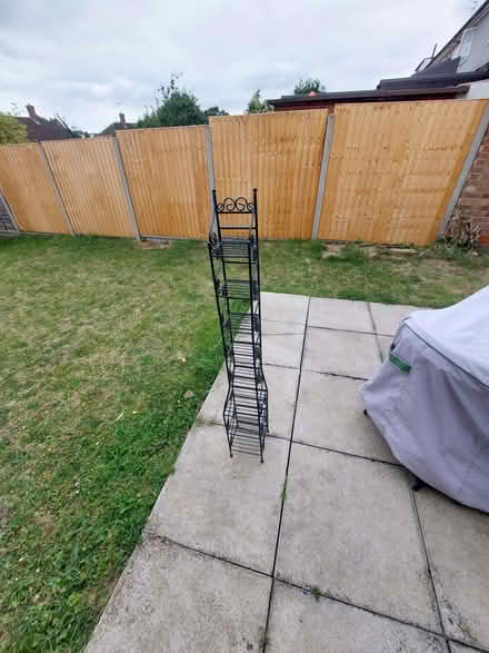 Photo of free Cast iron decorative small plant stand (Garston WD25) #1