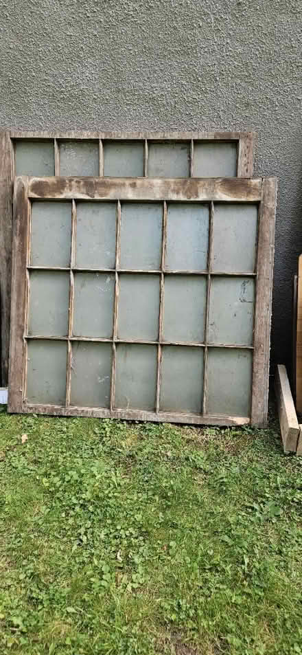 Photo of free 2 large antique windows (Brock and Victoria - Whitby) #3