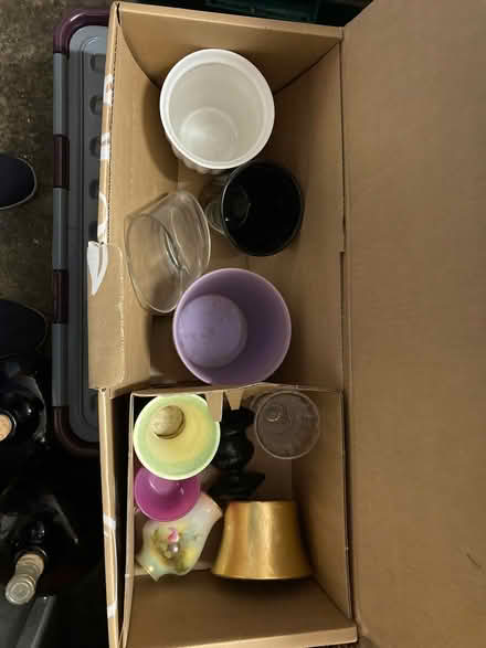 Photo of free Assorted small vases (Purley CR8) #1