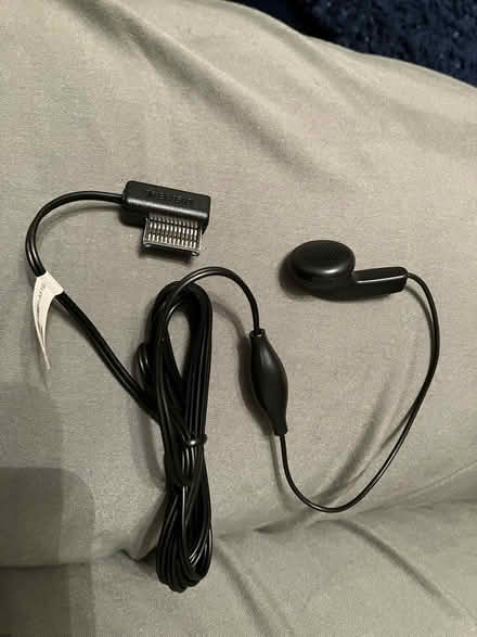 Photo of free Siemens hands free mono headset (Woolton L25) #1