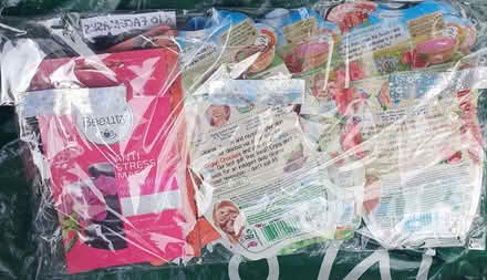 Photo of free 10 brand new face masks (Troy Town ME1) #2