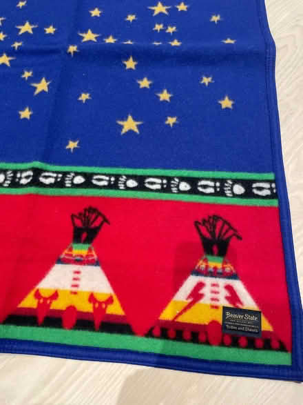 Photo of free Kids Woolen blanket, brand new (SW8 Battersea) #2