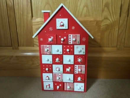 Photo of free Christmas advent house (Sunninghill SL5) #1