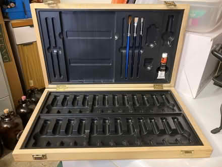 Photo of free Artists paint box (Purley CR8) #1