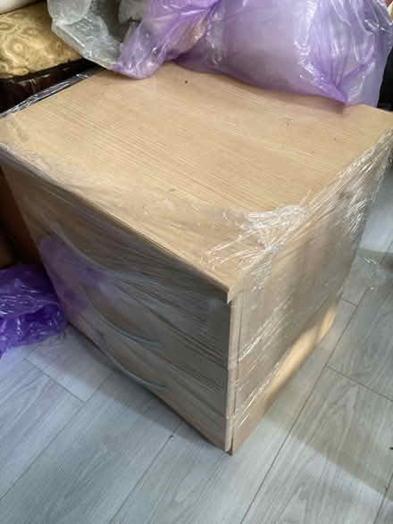 Photo of free Bedside chest of 3 drawers (Nr22SQ) #2