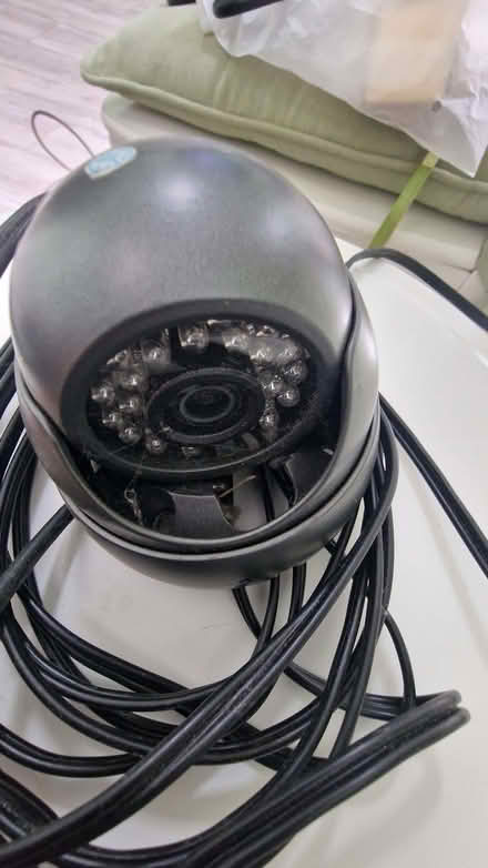 Photo of free CCTV cables and Cameras (Loughton IG10) #3