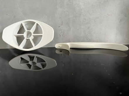 Photo of free Apple corer and slicer (Malvern Link WR14) #1