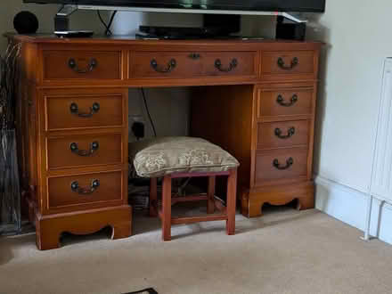 Photo of free desk with drawers (BR2) #1