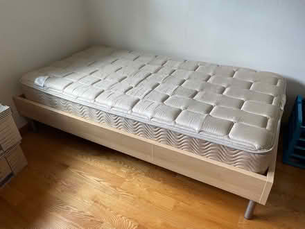 Photo of free Twin bed with Simmons mattress (Cupertino/San Jose/saratoga) #1