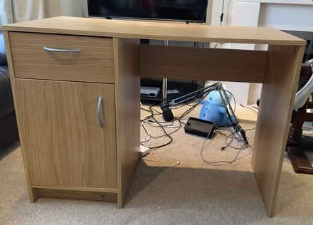Photo of free Desk for child (CH61) #1