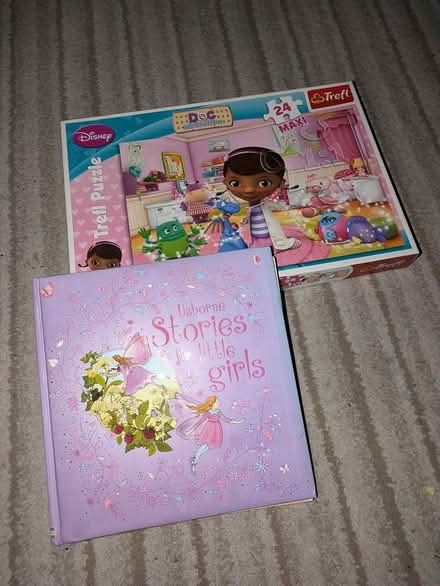 Photo of free Kids books/puzzles/bags (Bermondsey SE16) #2