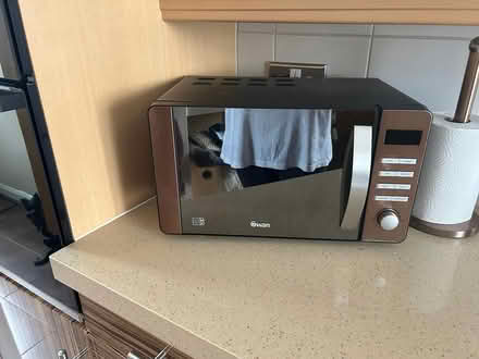 Photo of free microwave (West horndon) #1
