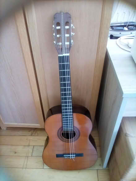 Photo of free Guitar (Hedge End SO30) #1