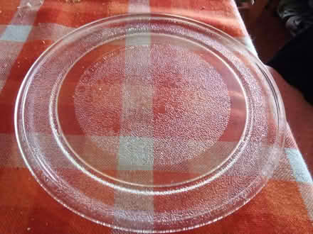 Photo of free Glass microwave plate (Spotland Bridge OL12) #1