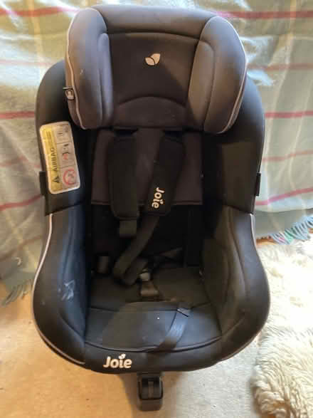 Photo of free Child’s Car Seat (Fulham SW6) #3