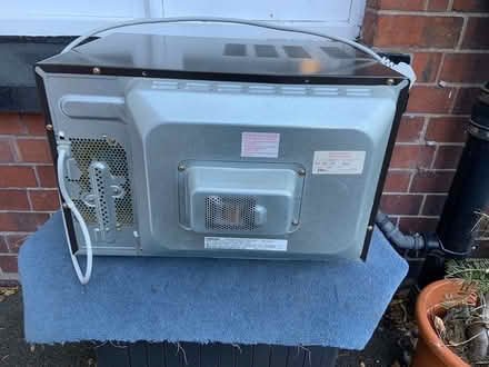 Photo of free Panasonic Dimension 4 800W microwave grill oven (1997) (Wellington TF1) #2