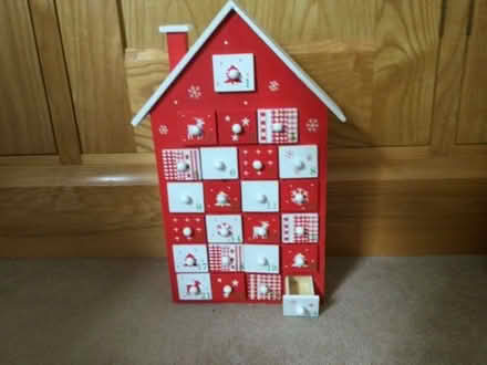 Photo of free Christmas advent house (Sunninghill SL5) #2