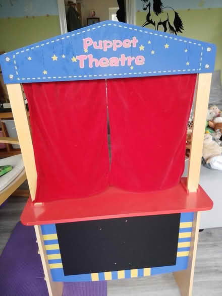 Photo of free Puppet theatre and puppets (St Mary Cray, BR5) #3