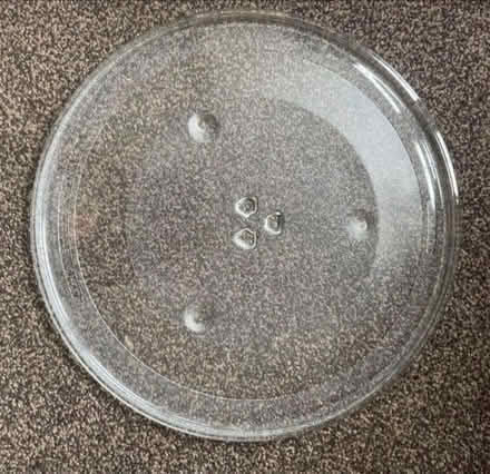 Photo of free Large glass microwave turntable (Newbold S41) #1