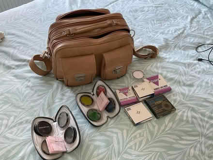 Photo of free 1.Steriliser, 2. Camera Bag (Byfleet - KT14) #2