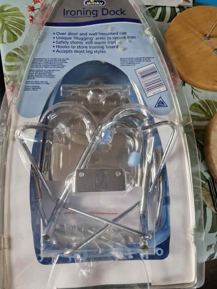 Photo of free Minky iron dock (SK14) #2
