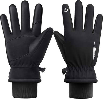 Photo of winter gloves (Clerkenwell EC1R) #1
