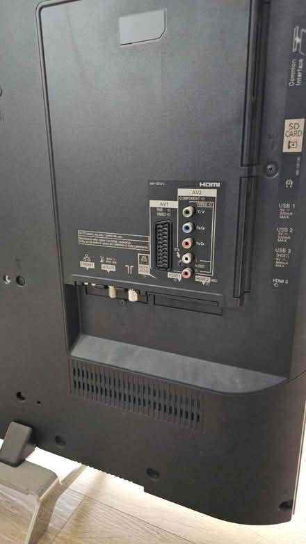 Photo of free 50" Panasonic TV (Wapping E1W) #3