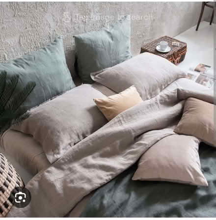 Photo of King Sized Bed Linen+Pillow Cases. (Grandpont OX1) #1