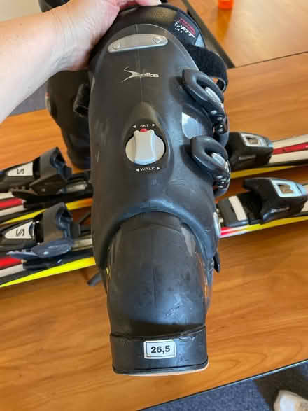 Photo of free Skis: Fisher 158 & Boots Men’s 7 (312 Montgomery Street) #2