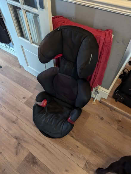 Photo of free Child's car seat (Charvil RG10) #1