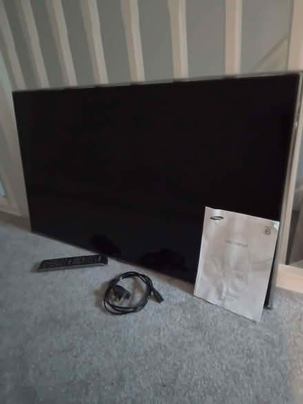 Photo of free Samsung led tv (Hertford SG14) #1