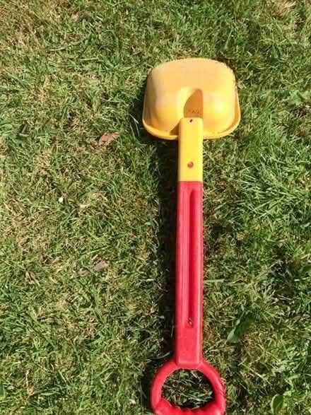 Photo of free Large sturdy child’s spade (Abraham Heights LA1) #1