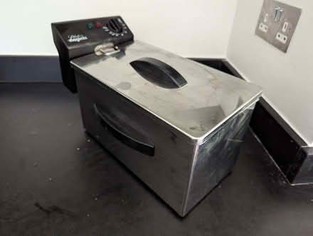Photo of free Deep fat fryer (Middleyard GL10) #1