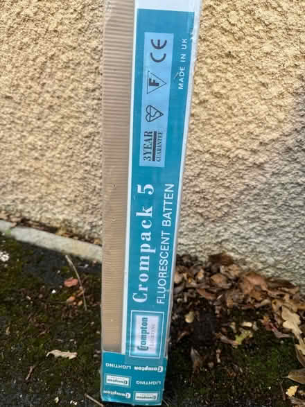 Photo of free New fluorescent batten light (Dawlish Devon) #2