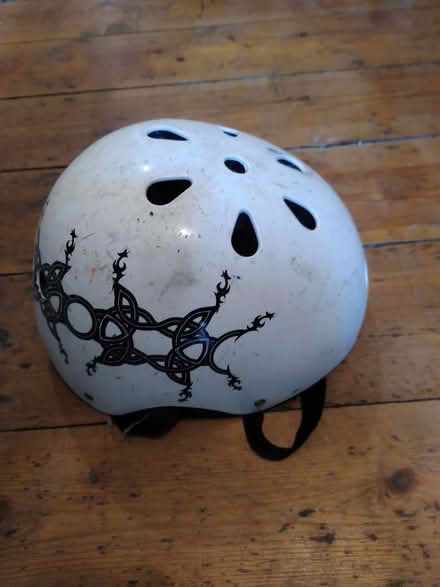 Photo of free Skate/bike helmet (Northchurch HP4) #2