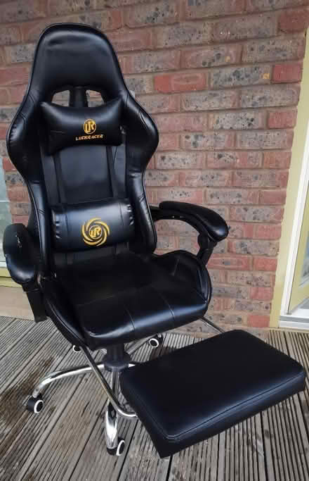 Photo of free Used gaming chair (Kidbrooke) #2