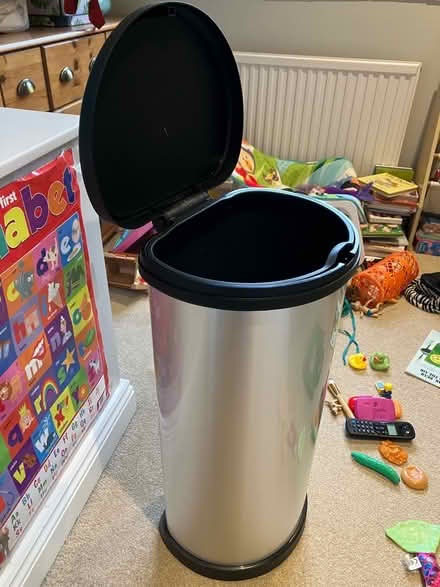 Photo of free Bin (Warners End HP1) #1