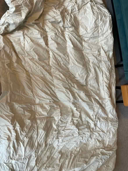 Photo of free King size feather duvet (Nr. St Ann’s Well BN3) #2
