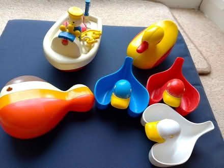 Photo of free Bath toys for babies and toddlers (Knaphill GU21) #1