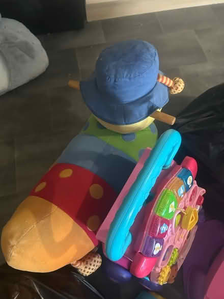 Photo of free Children bits and bobs (Bechstein meadow) #1