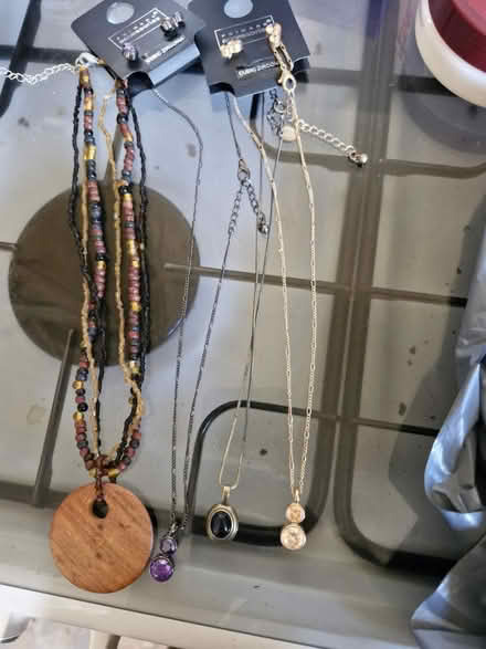 Photo of free X4 necklaces (SK14) #1