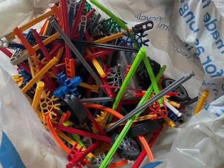 Photo of free K'nex toy pieces (Marchmont EH9) #2