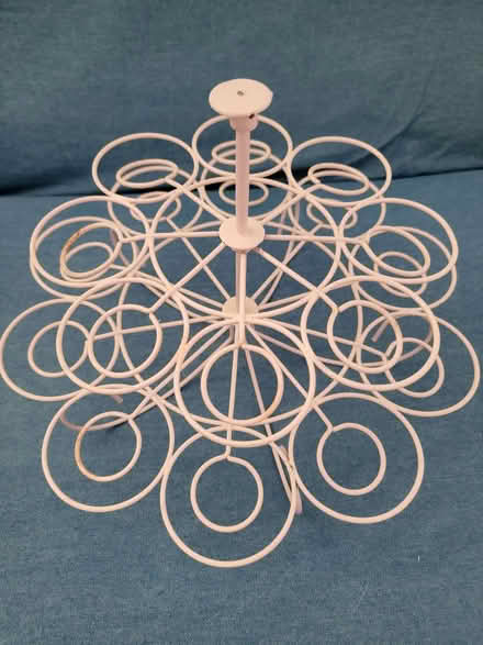 Photo of free 3 wire cup cake stands - Hollingdean (Lower Bevendean BN1) #2