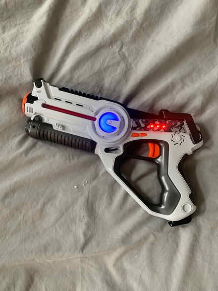 Photo of free Laser tag guns (W1H) #2