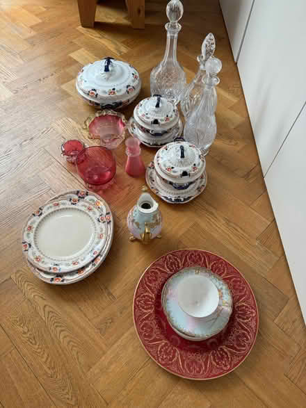 Photo of free Collection vintage plates and glassware (King's Cross WC1N) #1