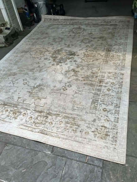 Photo of free 9x6 rug (Palisades DC.) #1