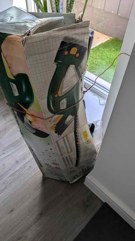 Photo of free Hedge trimmer (W3) #1