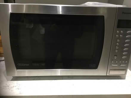 Photo of free Microwave (L17 Aigburth) #1